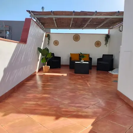 Beguanvi House *